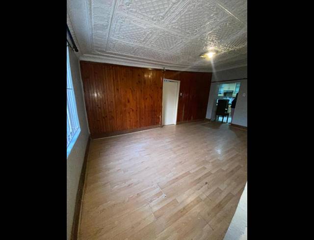 3 BEDROOM PROPERTY TO RENT IN BEZUIDENHOUT VALLEY